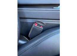 Stecker/Blindverschluss für den Sicherheitsgurt im Auto CAR BELT BUCKLE, 2 Stk.